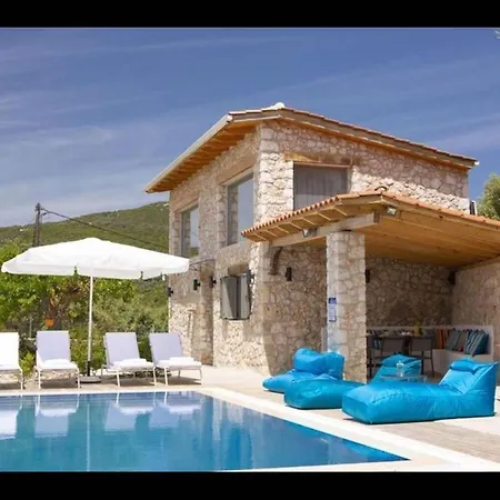 Del Mar Stone House Amuoso Bay *